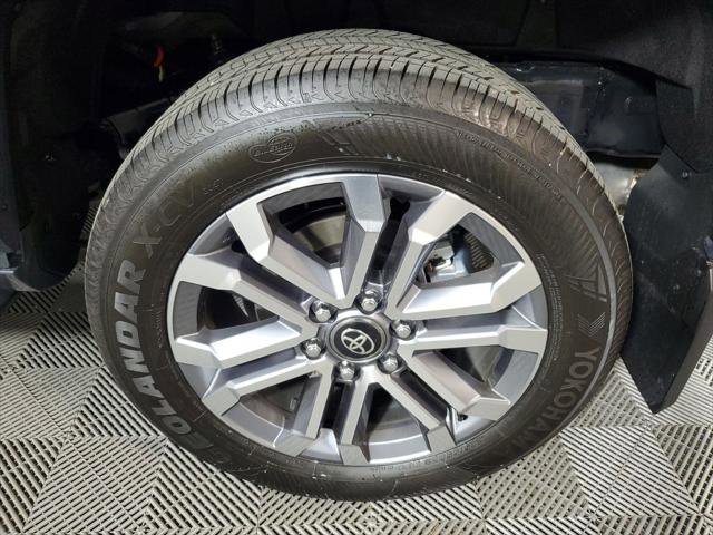 Used 2025 Toyota 4Runner Limited image 10