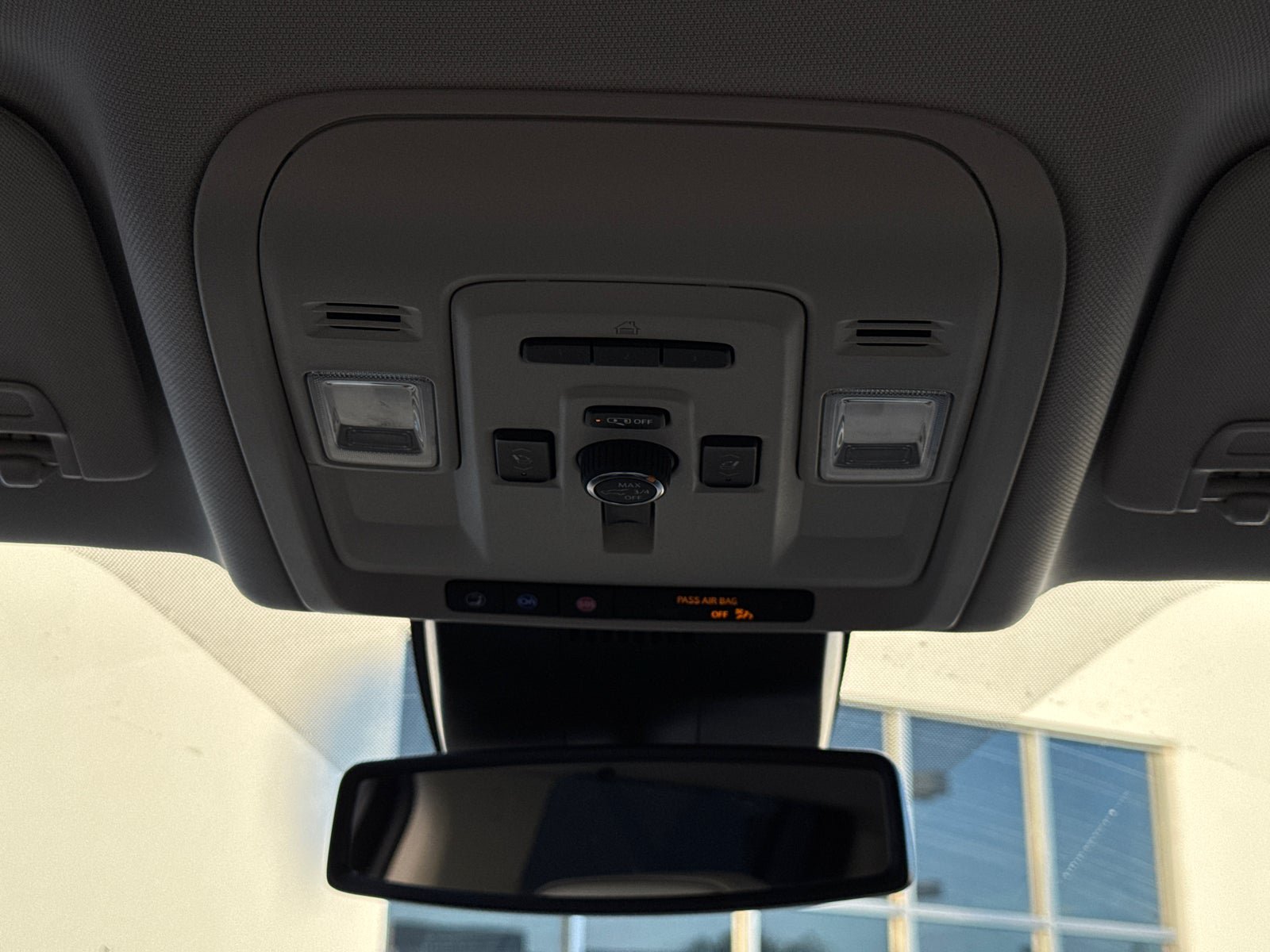 Certified 2023 GMC Yukon XL Denali RWD image 28