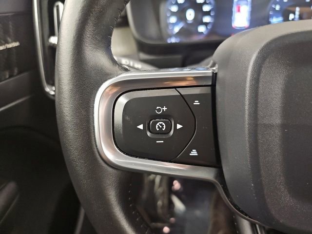 Used 2020 Volvo XC40 T5 Inscription w/ Protection Package AWD/4WD image 19