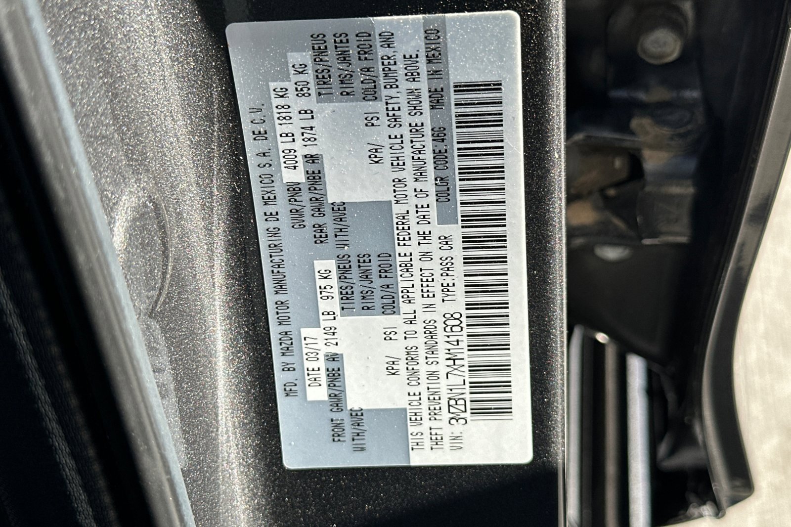 Used 2017 MAZDA MAZDA3 Touring image 29