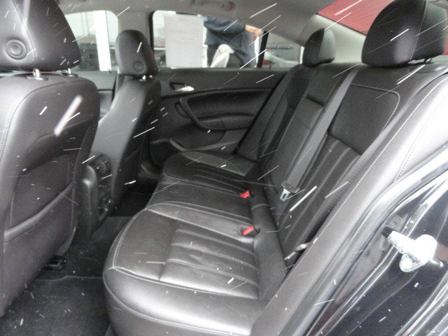 Used 2011 Buick Regal CXL w/ RL4 Preferred Equipment Group image 9