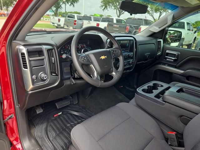 Used 2018 Chevrolet Silverado 1500 LT w/ Texas Edition RWD image 10