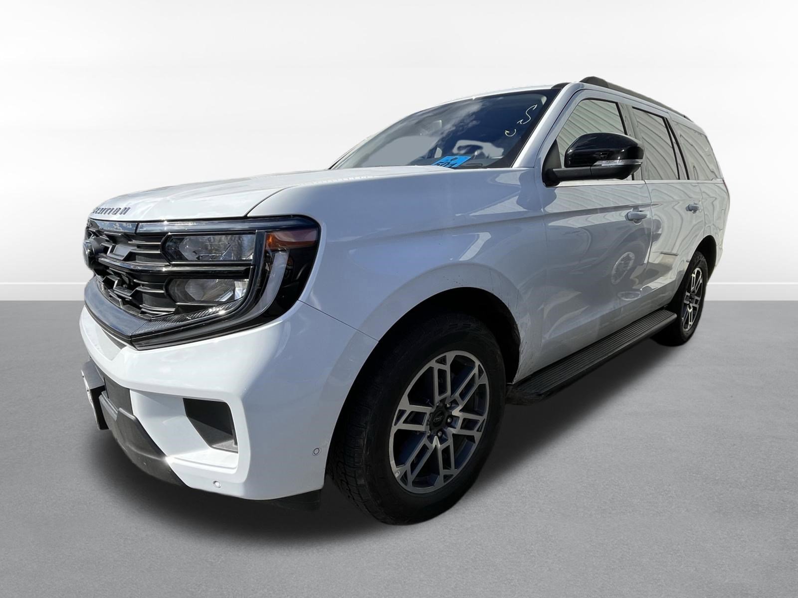 Used 2025 Ford Expedition Active