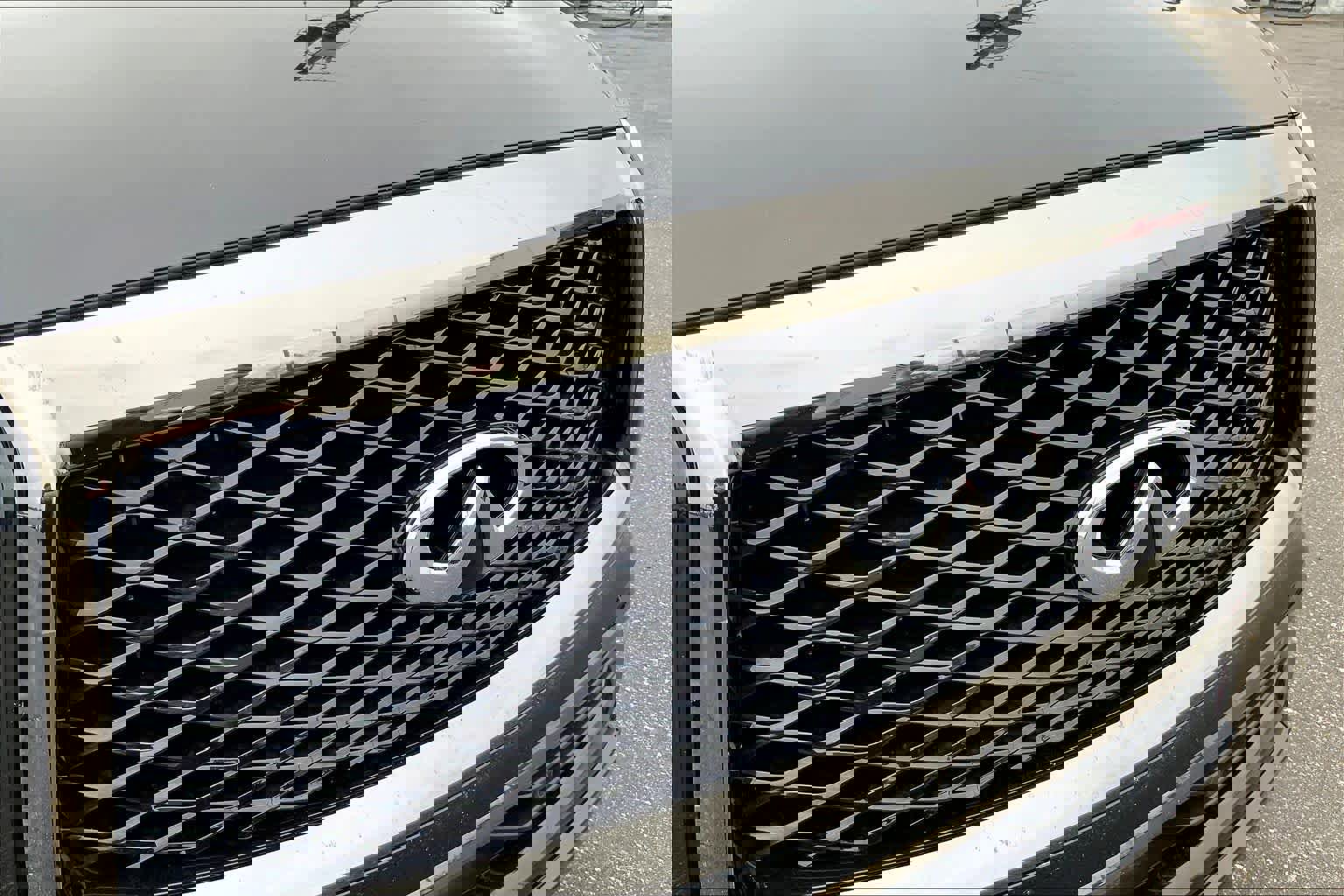 Used 2021 INFINITI QX80 Premium Select w/ All-Season Package image 29