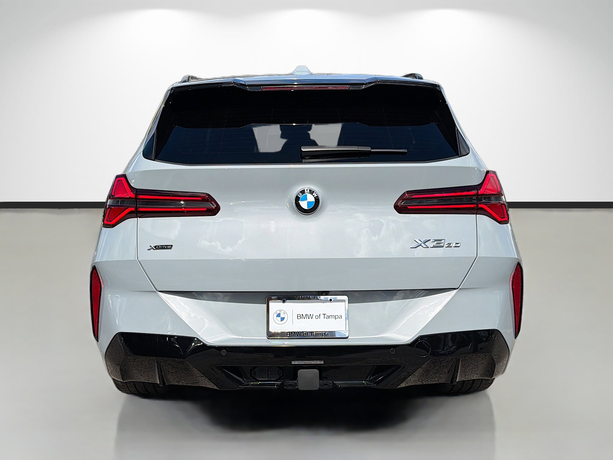 Used 2025 BMW X3 xDrive30i w/ Premium Package image 4