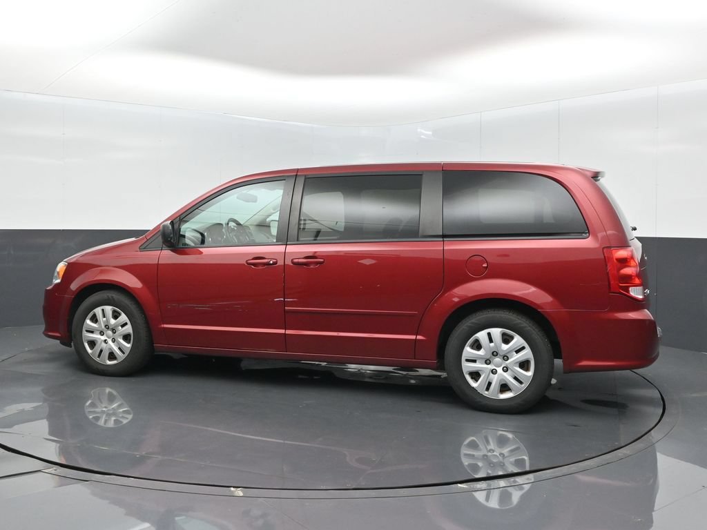 Used 2015 Dodge Grand Caravan SE w/ Quick Order Package 29E SE FWD image 4