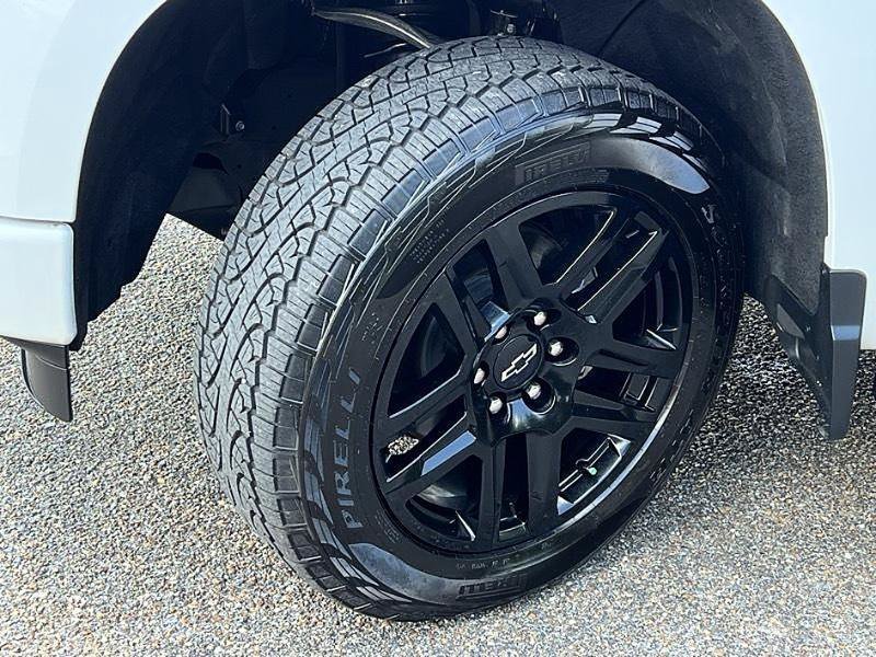 Used 2023 Chevrolet Silverado 1500 RST w/ Convenience Package II AWD/4WD image 47
