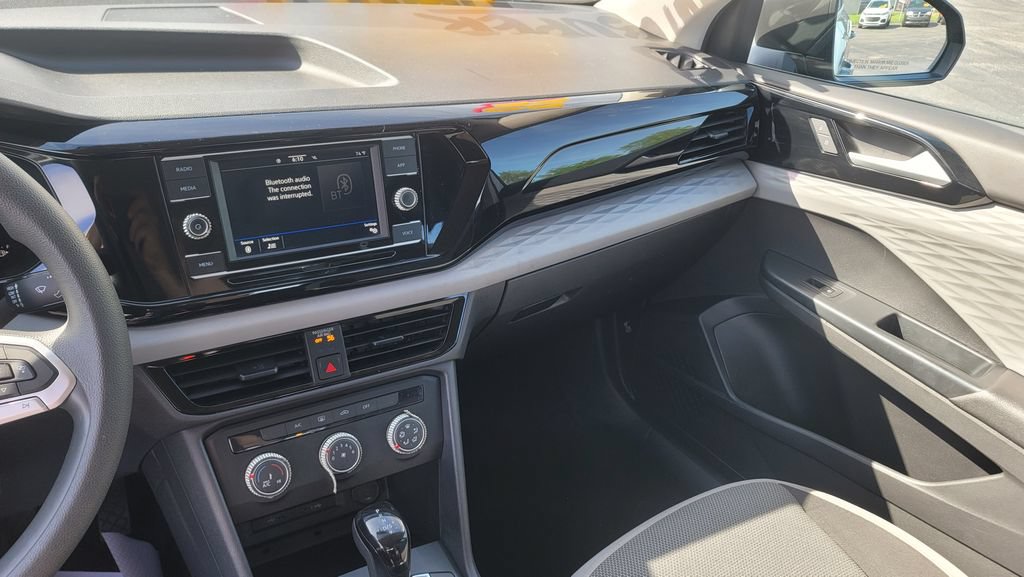 Used 2022 Volkswagen Taos S FWD image 21