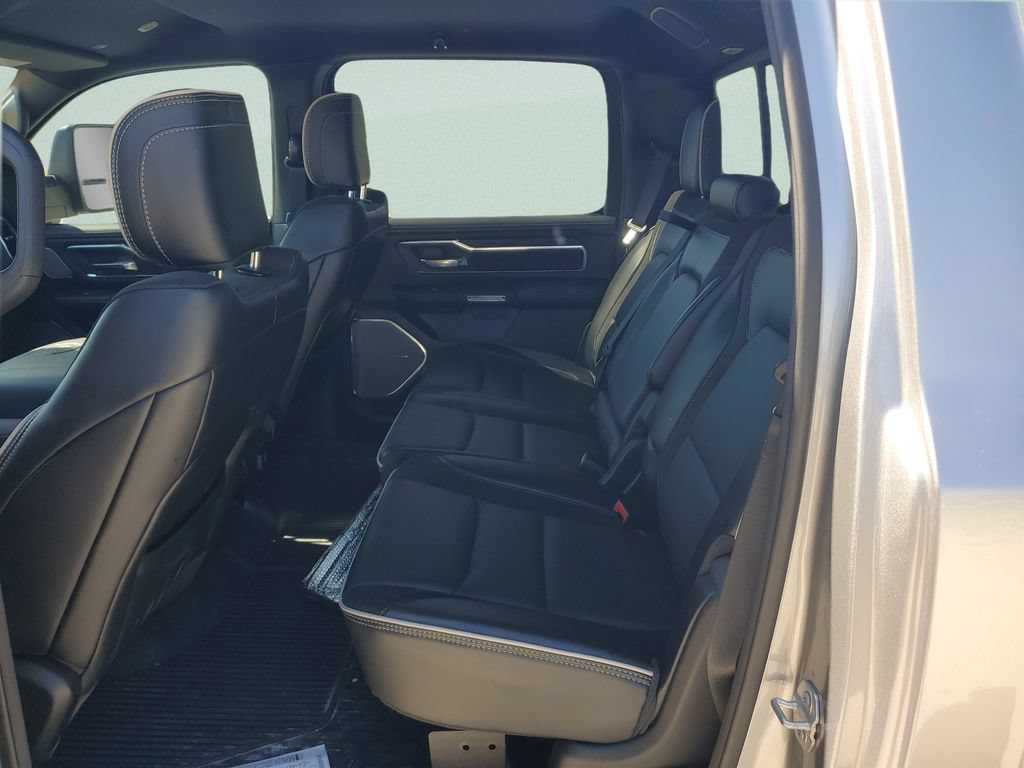 Used 2025 RAM 1500 Laramie w/ Night Edition RWD image 10