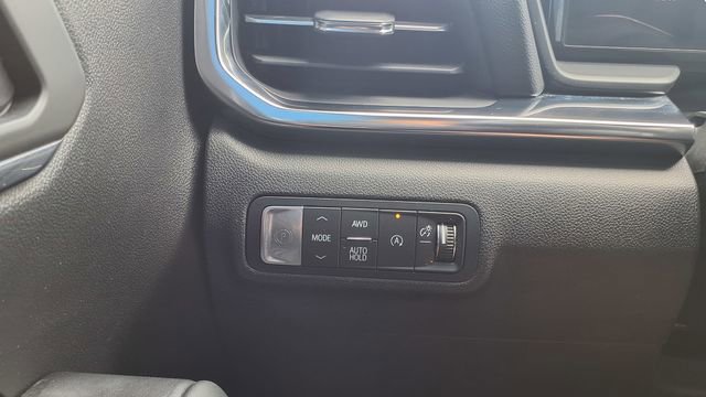 Used 2025 GMC Terrain Elevation w/ Elevation Premium Package image 31