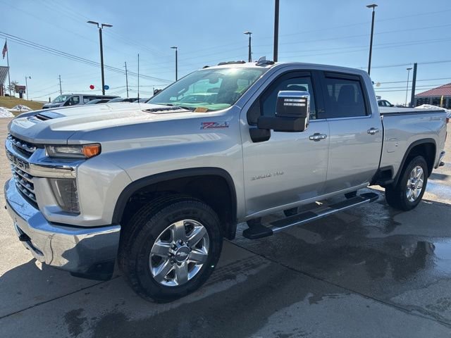 Used 2020 Chevrolet Silverado 2500 LTZ w/ LTZ Plus Package image 3