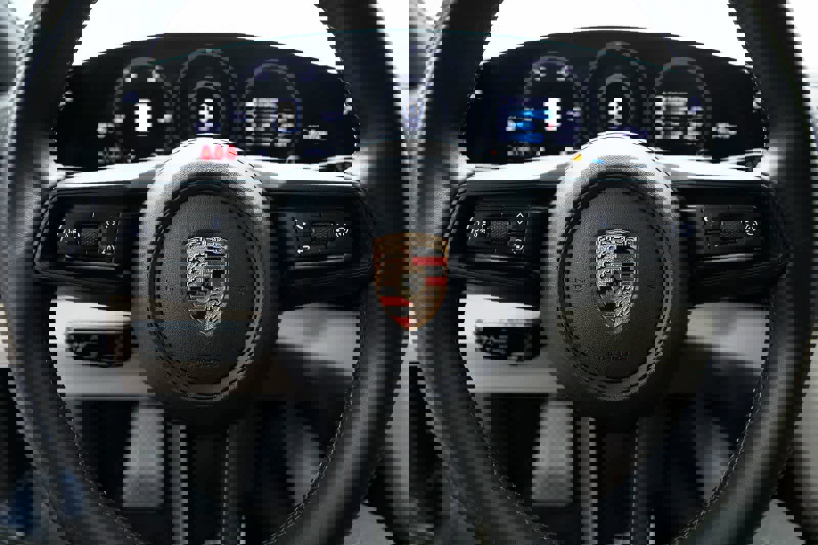 Certified 2023 Porsche Taycan 4 Cross Turismo image 14