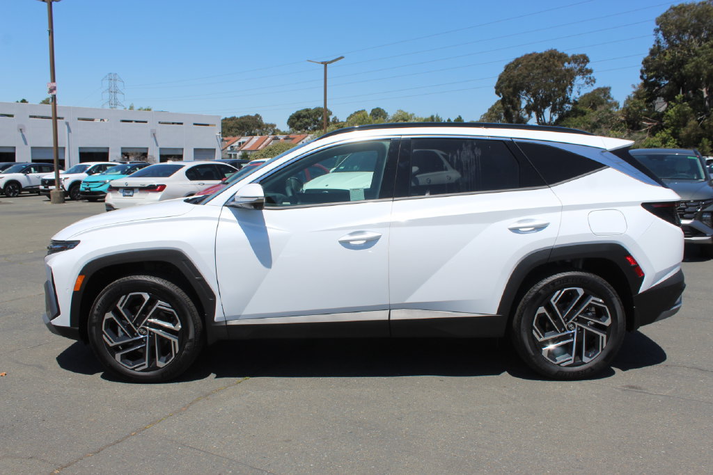 New 2026 Hyundai Tucson Limited AWD/4WD image 2