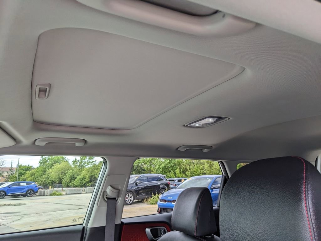 Certified 2025 Kia Soul GT-Line w/ GT-Line Technology Package image 22