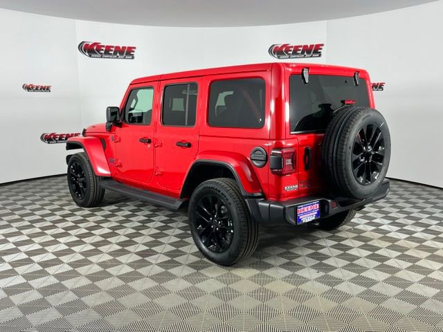 Used 2025 Jeep Wrangler Unlimited Sahara image 6
