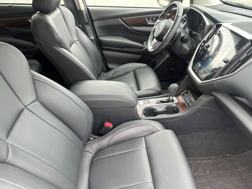 Used 2024 Subaru Ascent Touring w/ Popular Package #2 image 17