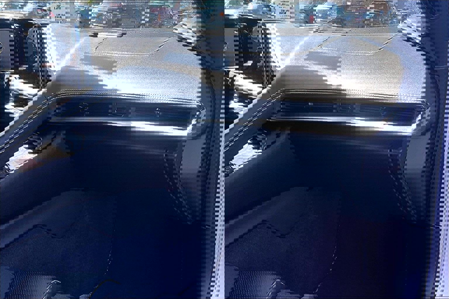 Used 2026 Chevrolet Corvette 2LT image 17