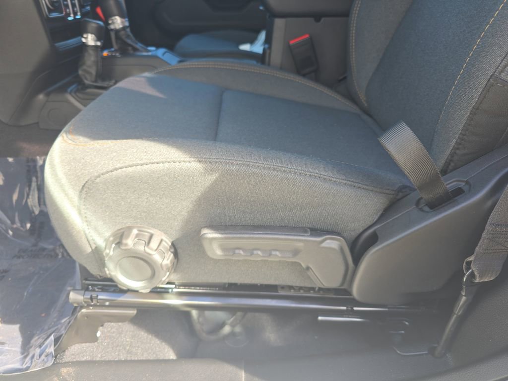 New 2026 Jeep Wrangler Sport AWD/4WD image 28