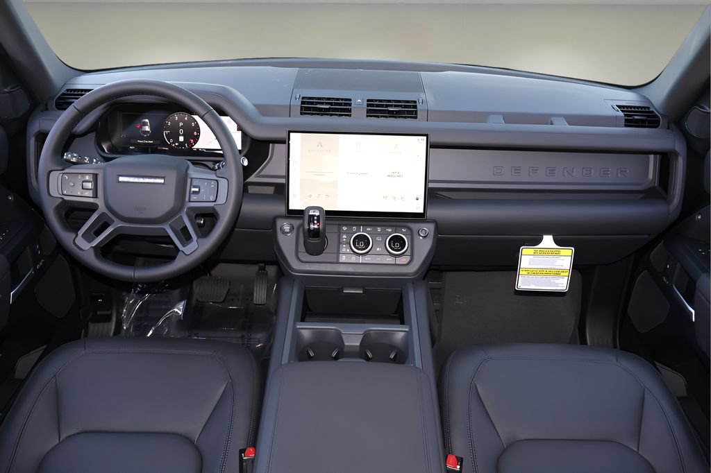 New 2026 Land Rover Defender 110 X-Dynamic SE AWD/4WD image 13