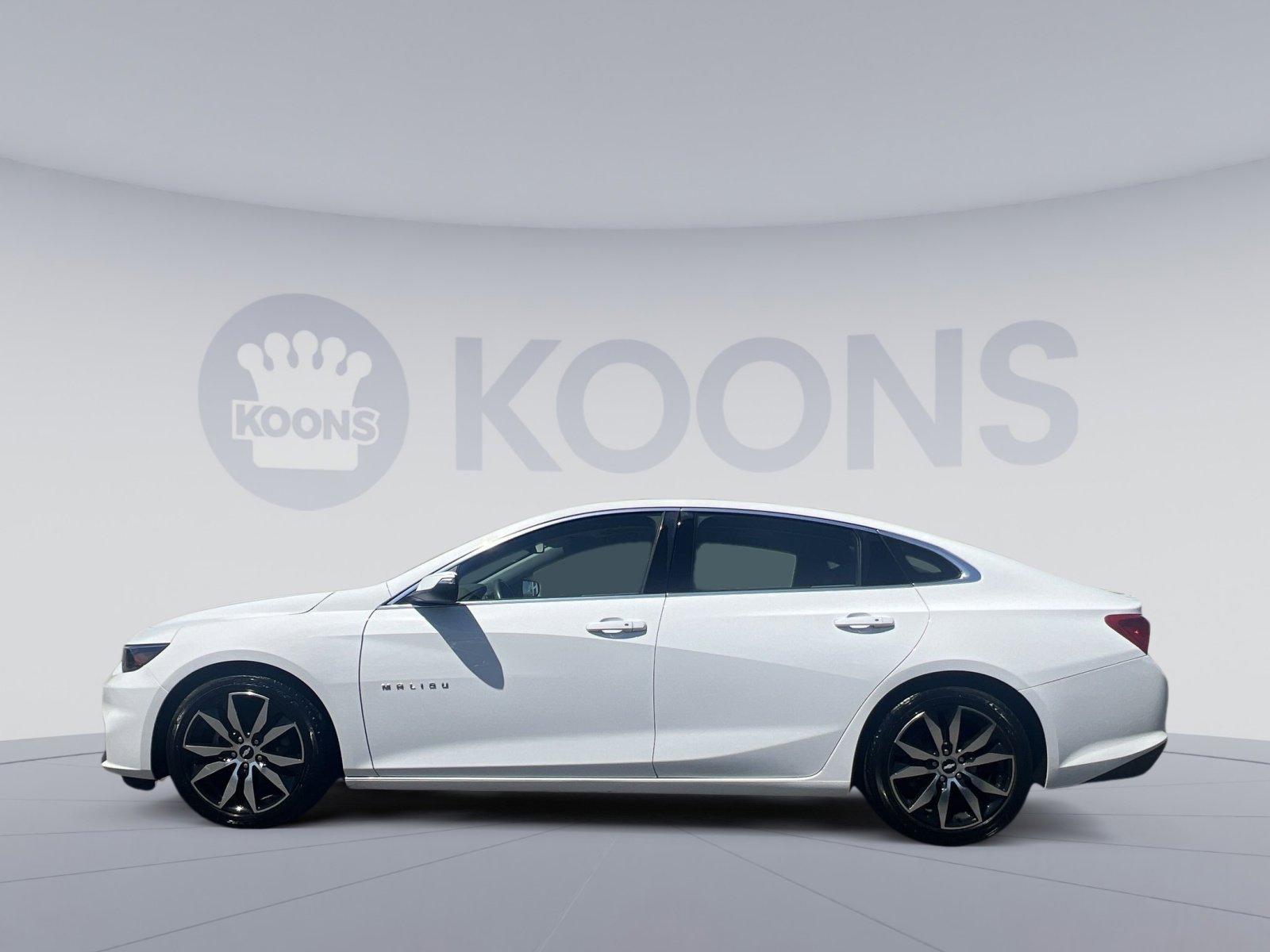 Used 2016 Chevrolet Malibu LT w/ Leather Package image 13