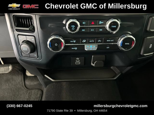Used 2025 Ford F150 XLT w/ Equipment Group 301A Standard AWD/4WD image 29