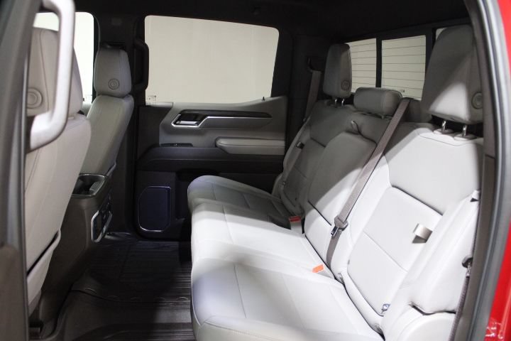 Used 2024 GMC Sierra 1500 SLT w/ SLT Premium Plus Package AWD/4WD image 22