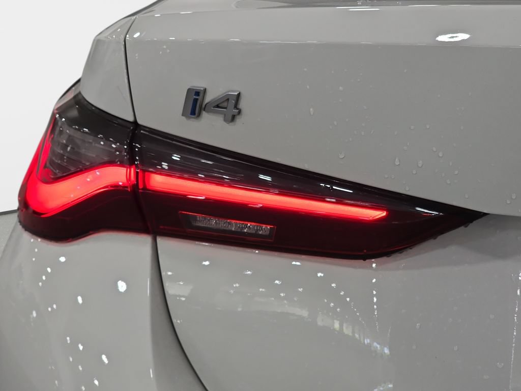 Certified 2023 BMW i4 eDrive35 RWD image 23