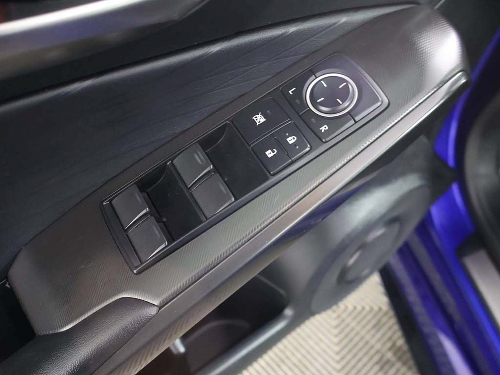 Used 2021 Lexus IS 350 F Sport w/ Accessory Package 2 AWD/4WD image 37