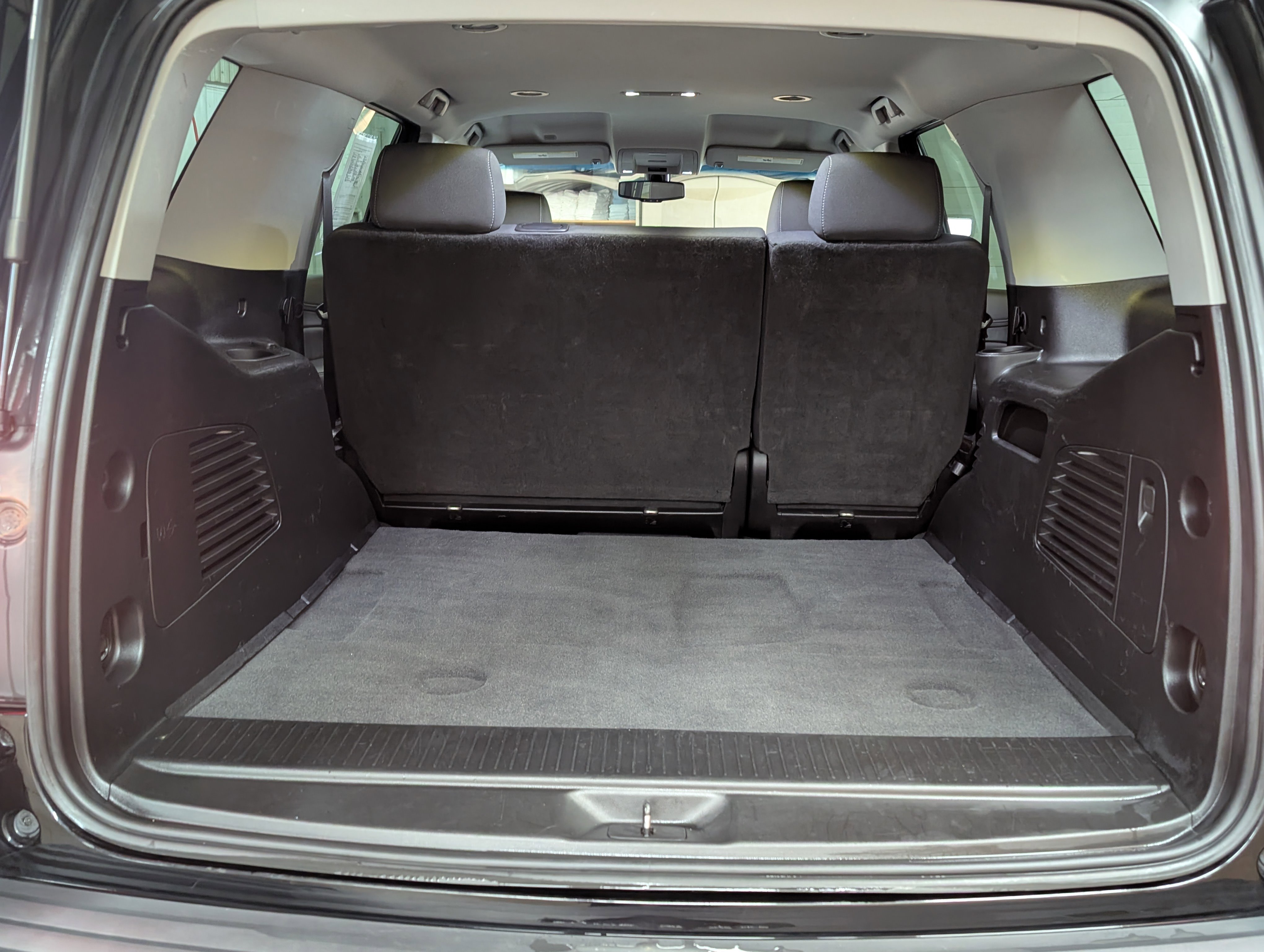 Used 2019 Chevrolet Tahoe LS image 22