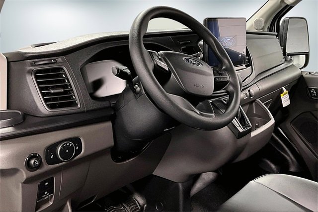 New 2026 Ford Transit 250 148 Medium Roof Extended AWD image 7