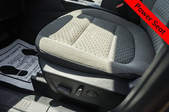 Used 2020 Ford Escape SE FWD image 14