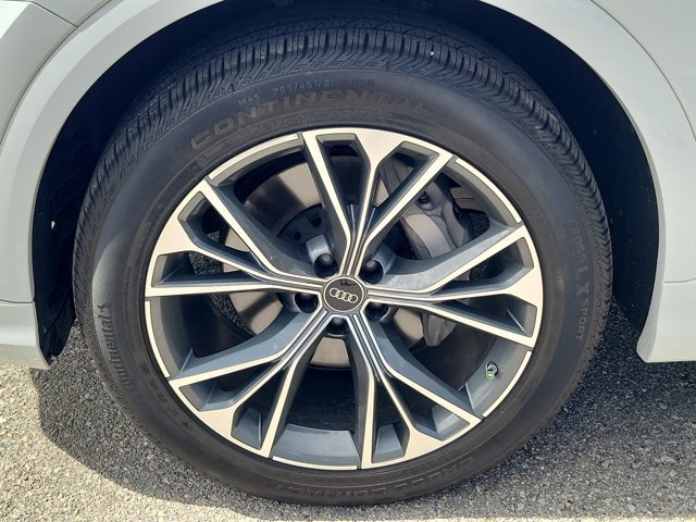 Certified 2023 Audi Q8 Premium Plus w/ Premium Plus Package image 9