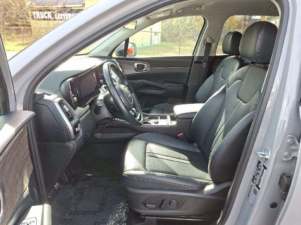 Used 2022 Kia Sorento S AWD/4WD image 14