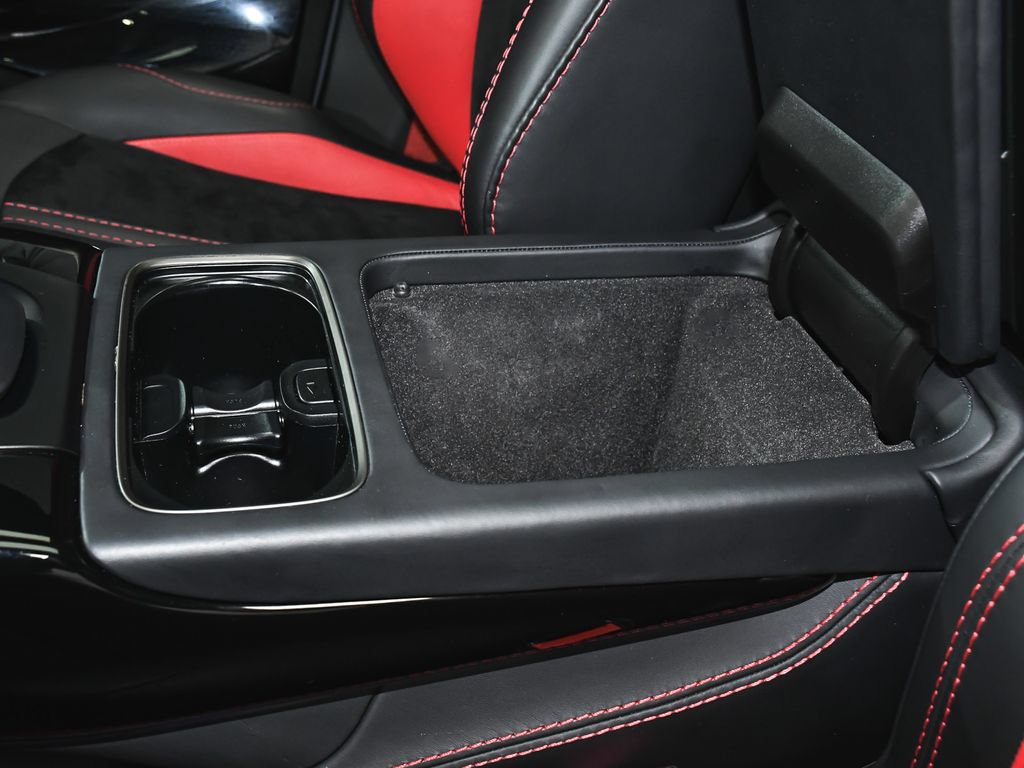 Used 2023 Aston Martin DBX AWD/4WD image 45