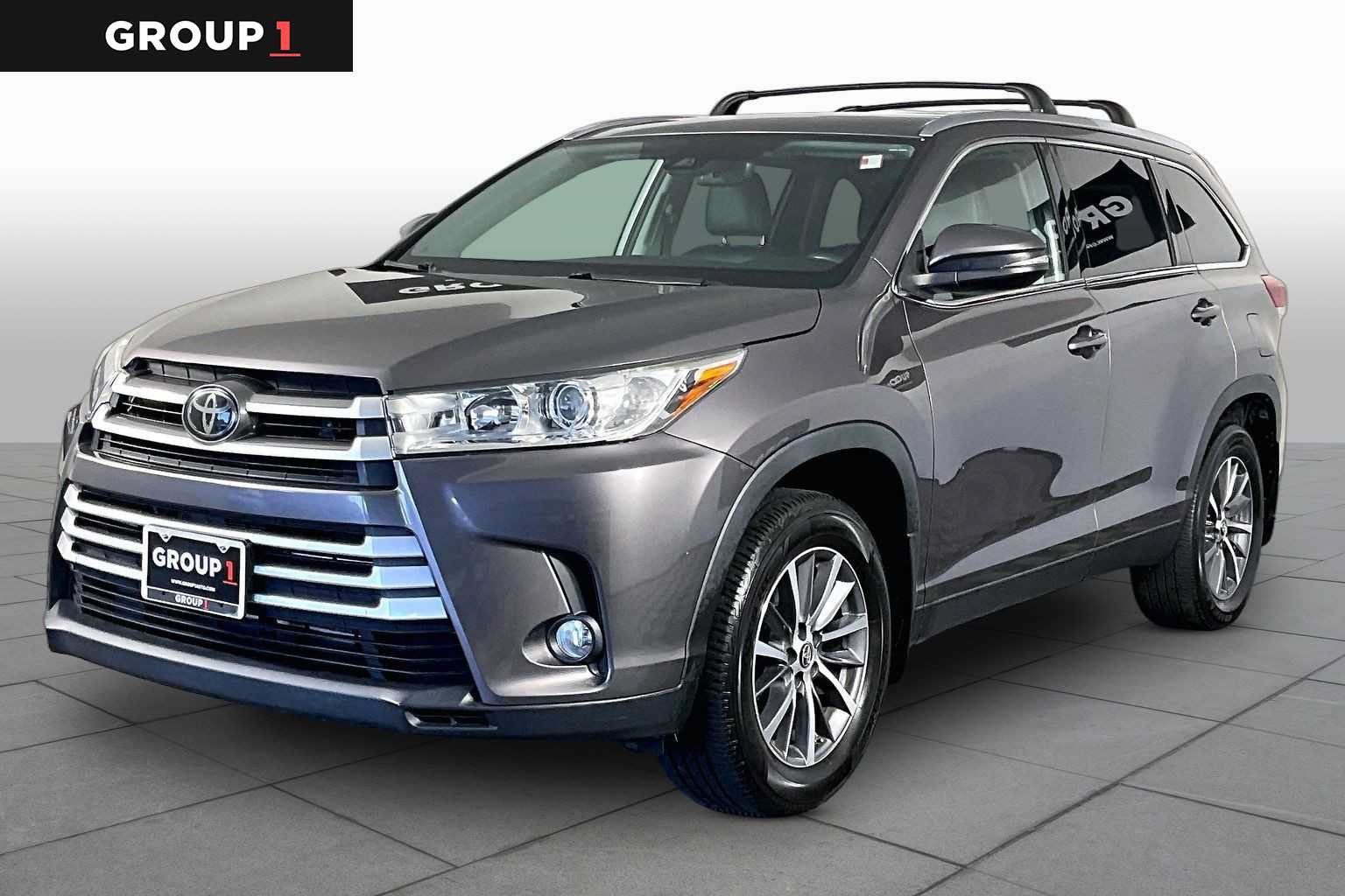 Used 2019 Toyota Highlander XLE AWD/4WD video 1