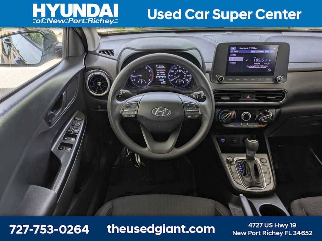 Certified 2022 Hyundai Kona SEL w/ Cargo Package image 16