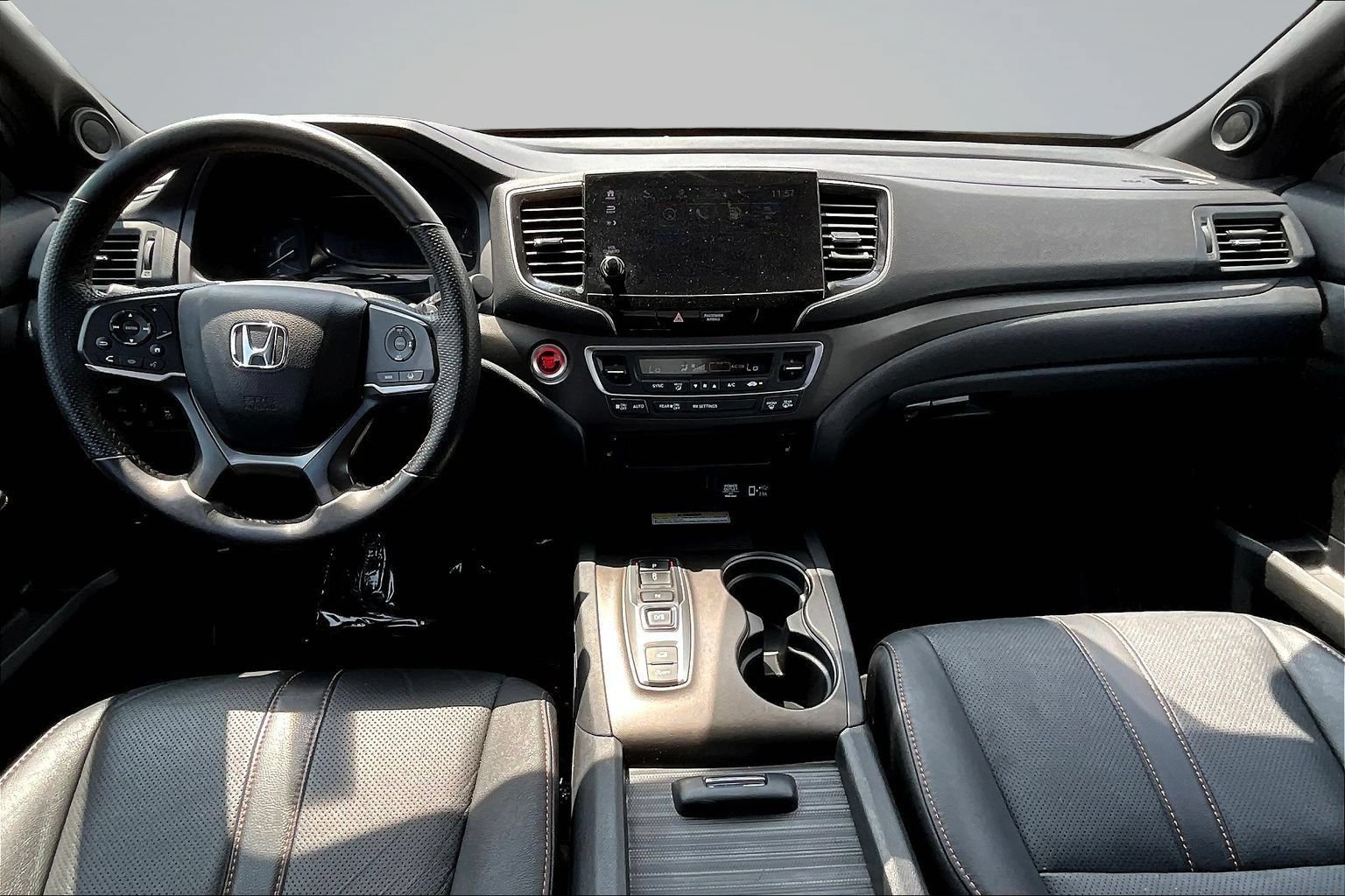 Used 2022 Honda Passport TrailSport image 7