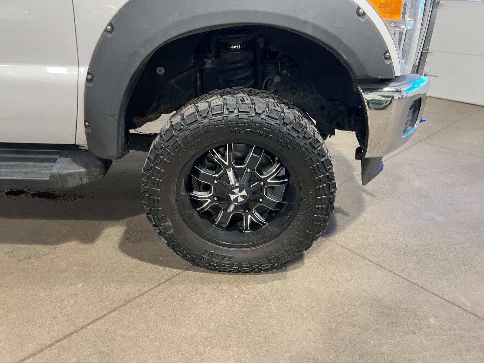 Used 2014 Ford F350 XLT w/ Advanced Security Group image 36