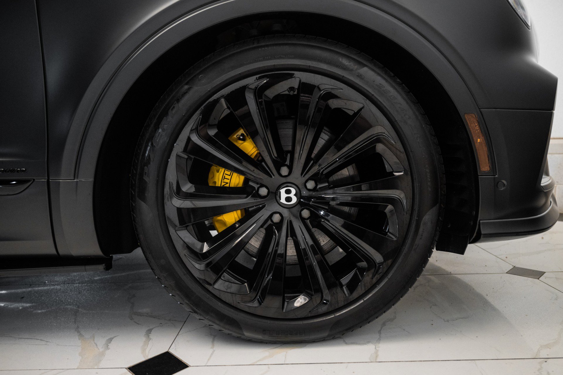 Certified 2024 Bentley Bentayga image 16