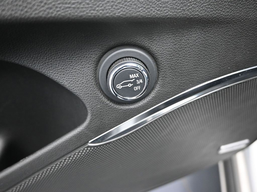 Used 2024 Buick Enclave Premium image 24