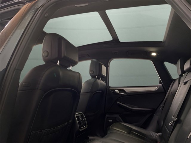 Used 2017 Porsche Macan GTS w/ Premium Package Plus image 16