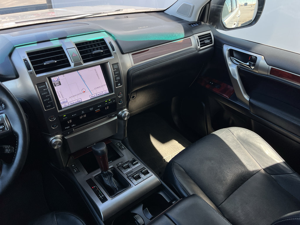 Used 2013 Lexus GX 460 Premium AWD/4WD image 27