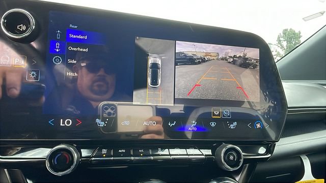 New 2026 Chevrolet Blazer EV LT image 19