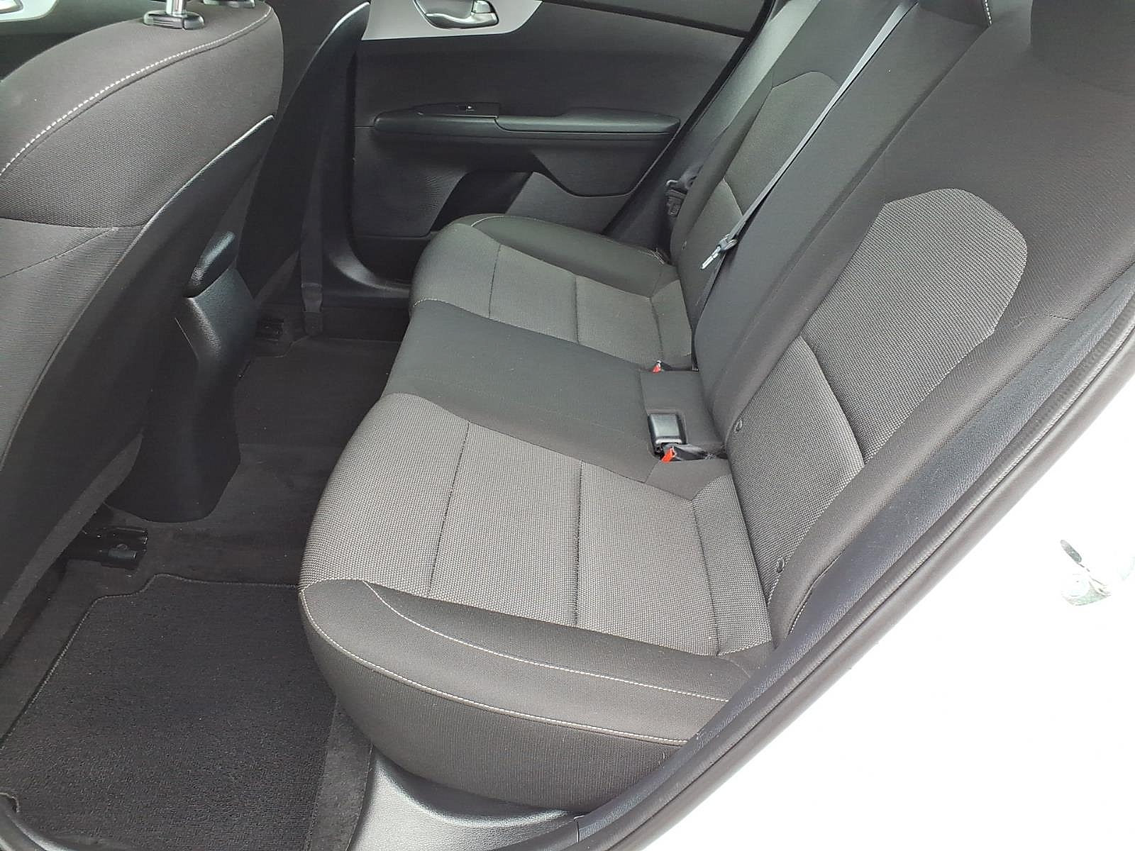 Used 2024 Kia Forte LXS FWD image 9
