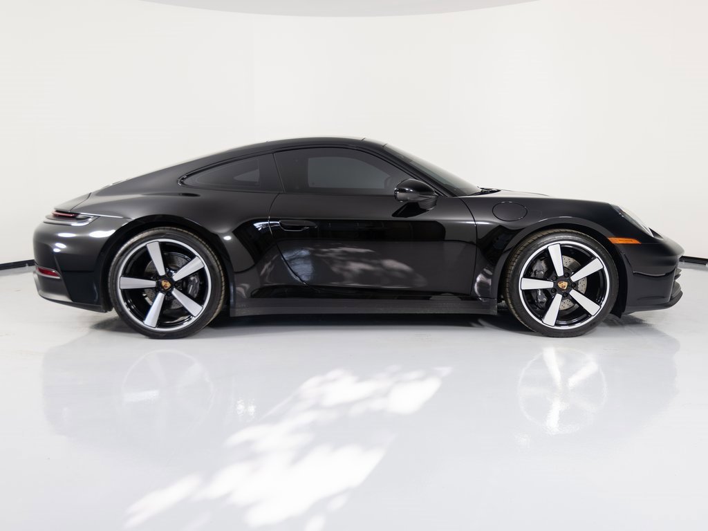 Certified 2025 Porsche 911 Carrera image 11