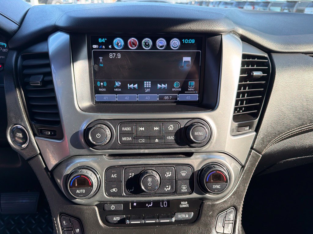 Used 2018 Chevrolet Tahoe Premier AWD/4WD image 32
