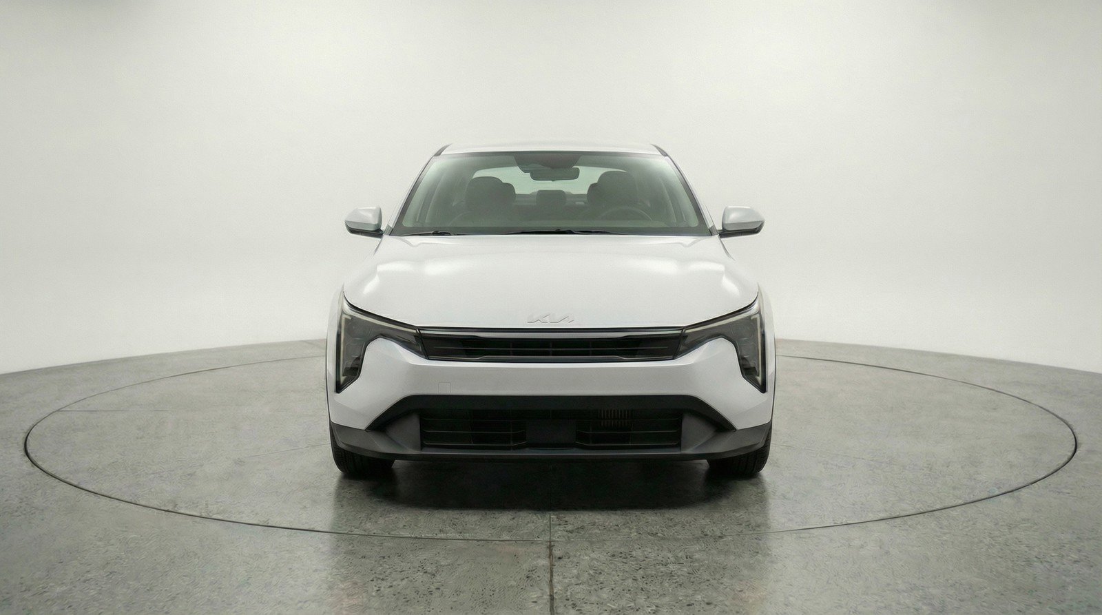 Used 2025 Kia K4 FWD image 2