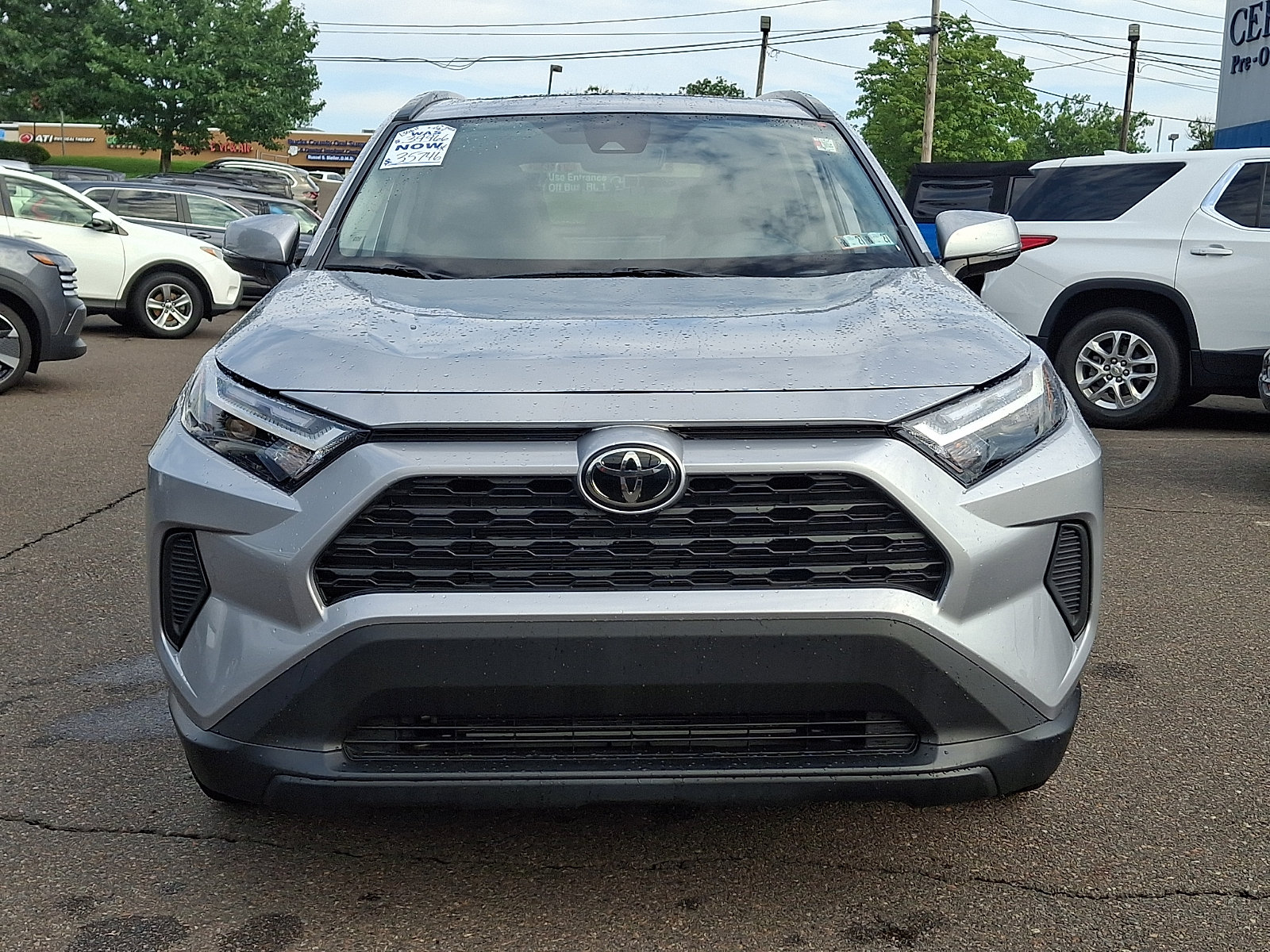 Used 2025 Toyota RAV4 XLE w/ Convenience Package FWD image 2