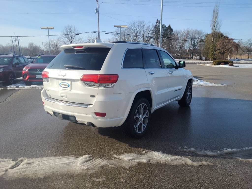Used 2021 Jeep Grand Cherokee Overland AWD/4WD image 6