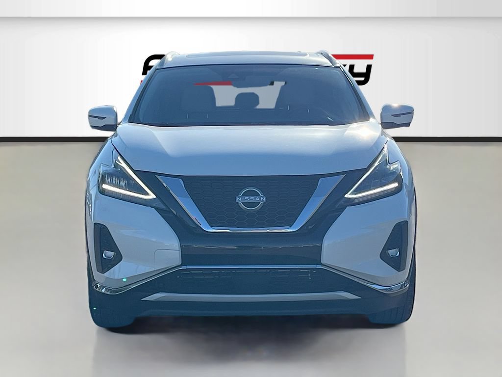Used 2023 Nissan Murano Platinum w/ Cargo Package FWD image 2